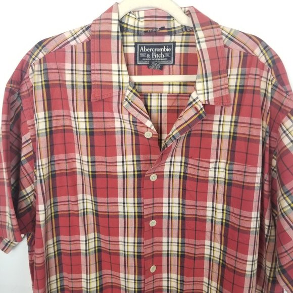 Abercrombie & Fitch Men's XL Red Plaid Button Front Short Sleeve Shirt Collared - Picture 2 of 6